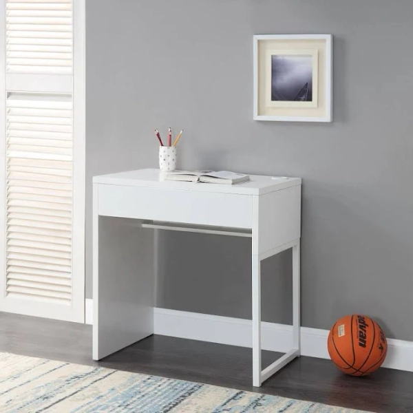 Mainstays Small Wood and Metal Desk