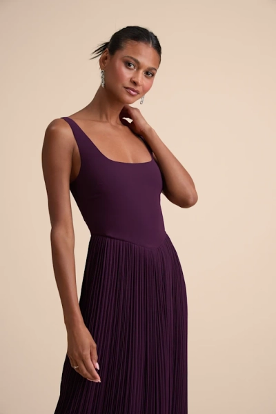 Naroah Plum Purple Square Neck Pleated Maxi Dress