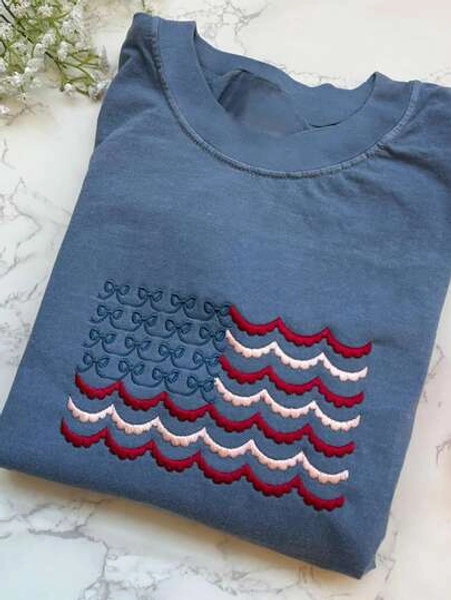 SHEIN Embroidered American Flag T-Shirt, July 4th Shirt, Flag, July 4th Shirt, Independence Day, Summer BBQ Shirt, Round Neck Women Embroidered Pattern T-Shirt