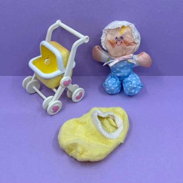 Vintage Fisher Price Smooshees Baby Bonnie Mini Plush Soft Toy Set 1980s 1987