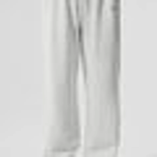 ALO | Accolade Straight Leg Sweatpant in Athletic Heather Grey, Size: Medium