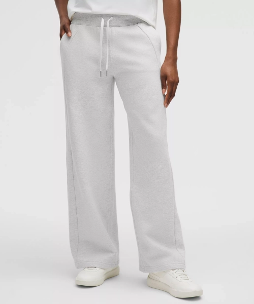 Scuba Mid-Rise Wide-Leg Pant *Short