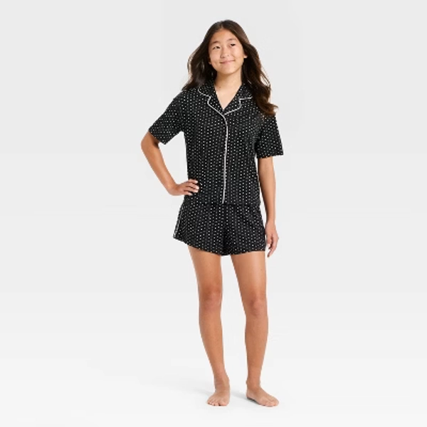 Girls' Heart Printed Button-Down Pajama Set - art class™ Black/White S