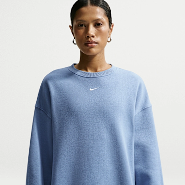 Nike Studio Fleece Medium Weight Women's Oversized Crew-Neck Sweatshirt