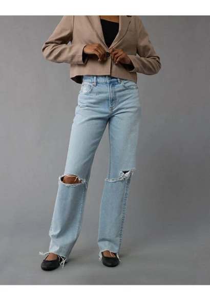 AE Strigid Women's Super High-Waisted Baggy Straight Ripped Jeans