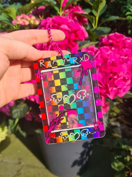RAWWWR - Scenecore Photocard holder