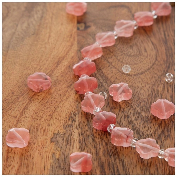 Cherry Quartz Clover &amp; Glass Bead Strand