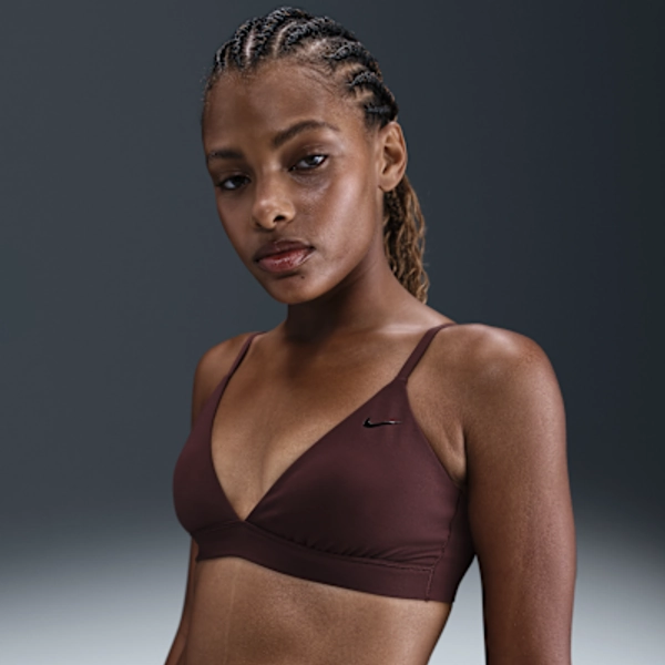 Nike Form Women's Light-Support Non-Padded Triangle Sports Bra