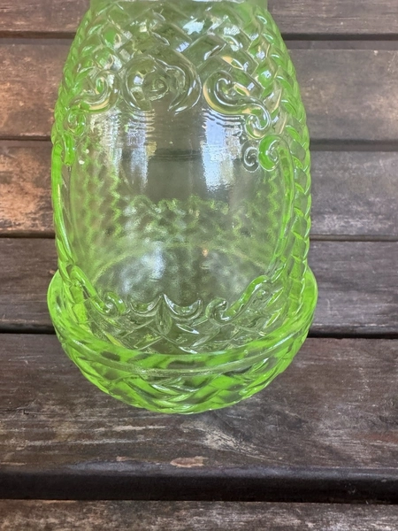 Wilkerson Basket weave Vaseline Glass Fairly Lamp