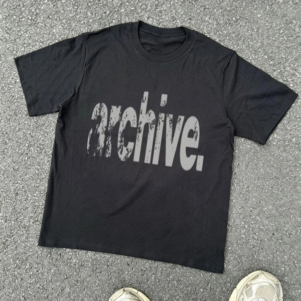 Men' & Women' Vintage Distressed Oversized T-Shirt - Loose Fit Short Sleeve Crew Neck Tee with Retro Archive Print, Breathable Casual Streetwear Suitable for Dad, Mom, , Family Gifts, Machine Washable Outdoor Casual Attire