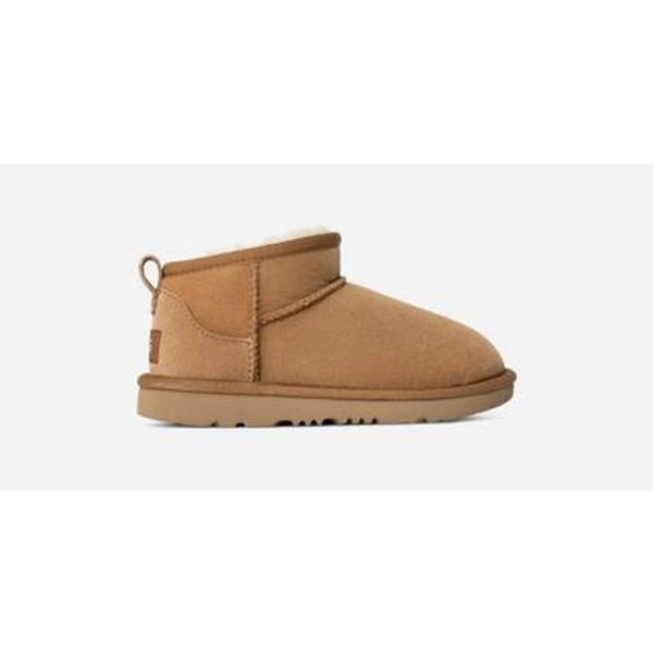 UGG® Kids' Classic Ultra Mini Sheepskin Classic Boots in Chestnut, Size 2K