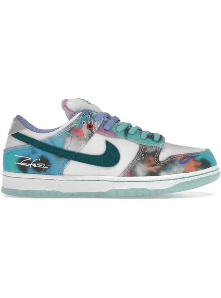 Nike SB Dunk Low Futura Laboratories Bleached Aqua
