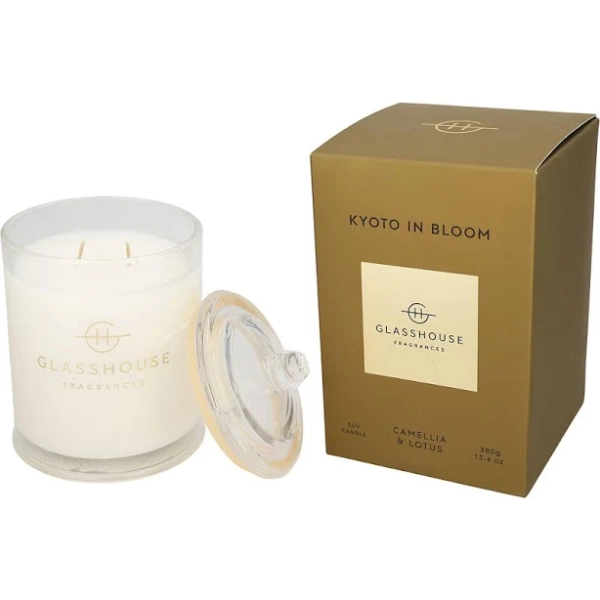 GLASSHOUSE Fragrances Kyoto in Bloom Candle