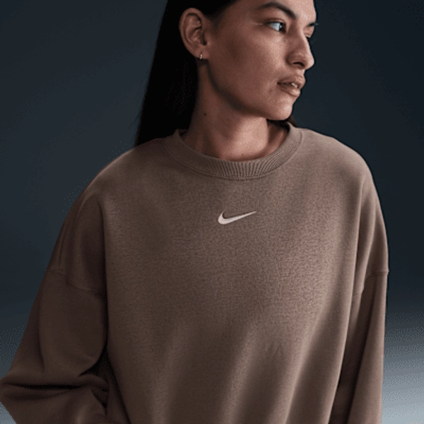 Nike Sportswear Phoenix Fleece Women's Over-Oversized Crew-Neck Sweatshirt