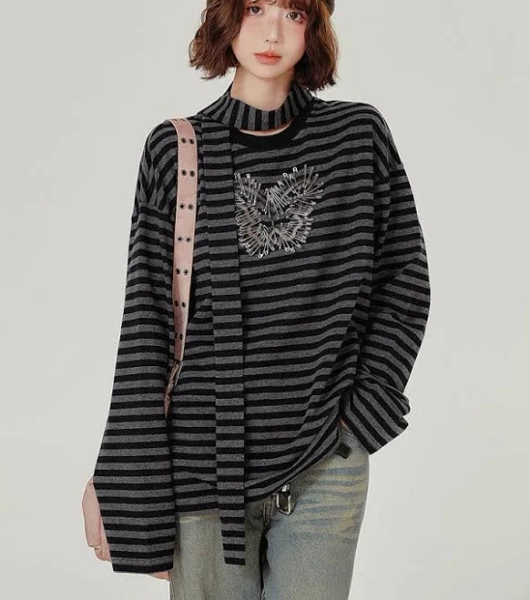 Punk Style Butterfly Striped Long-Sleeve Top