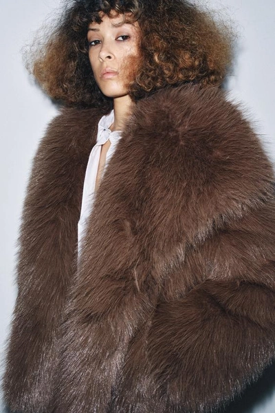 SHORT FAUX FUR COAT ZW COLLECTION