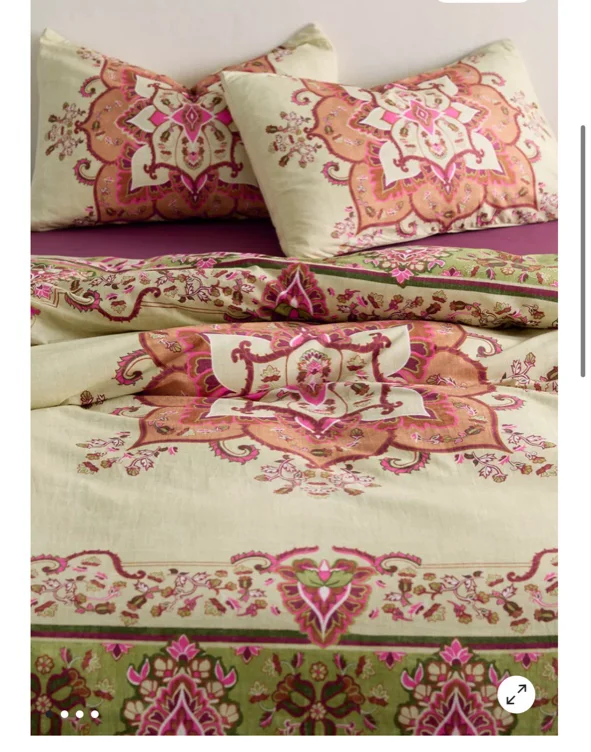 Onika Medallion Patterned Duvet Cover