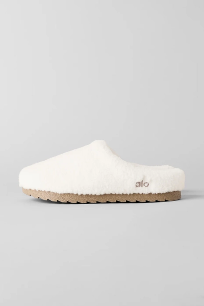 Alo slippers 