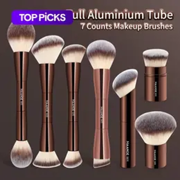 makeup brushes 