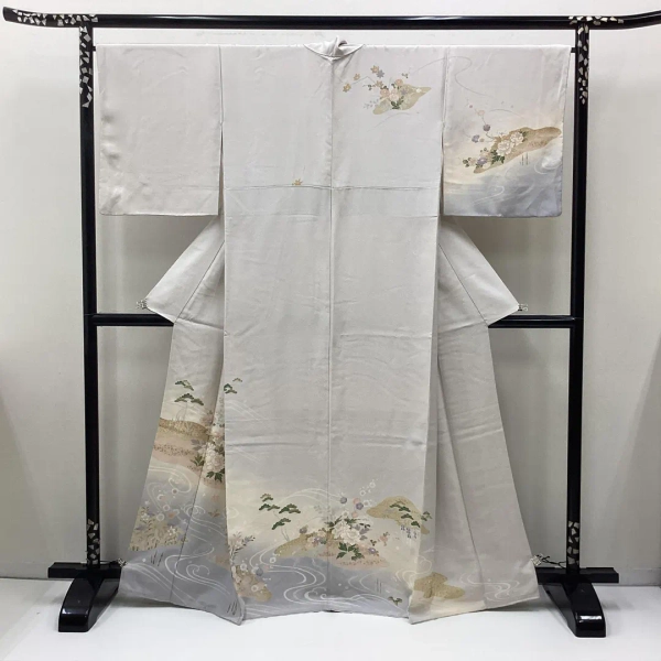 K859 Vintage Silk Wedding Kimono (homongi) : Light Grey Gradation Gold / Chirimen Crape Flowing Water Seasonal Flowers - Etsy