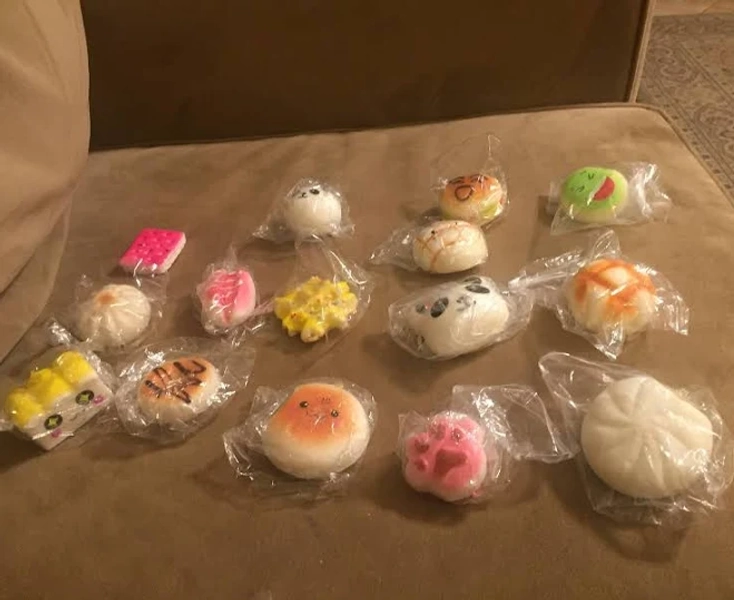 SALE 5 Pack Slow Rising Squishies FREE Medium Squishy, LIMITED Time Only