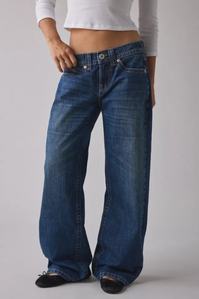 BDG Kayla Low-Rise Jean
