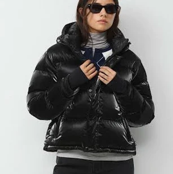 The Super Puff Women's The Super Puff Shorty Jacket in Black | 2XS