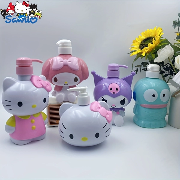Sanrio Hello Kitty Kuromi Cartoon Character Lotion Pump Bottle, Floor Mount Shampoo And Body Wash Dispenser, Large Capacity, Cute Kawaii Bath Accessory Decor, Press-To-Dispense for Shampoo, Hand And Dishwashing Liquid, Cute Cartoon Design