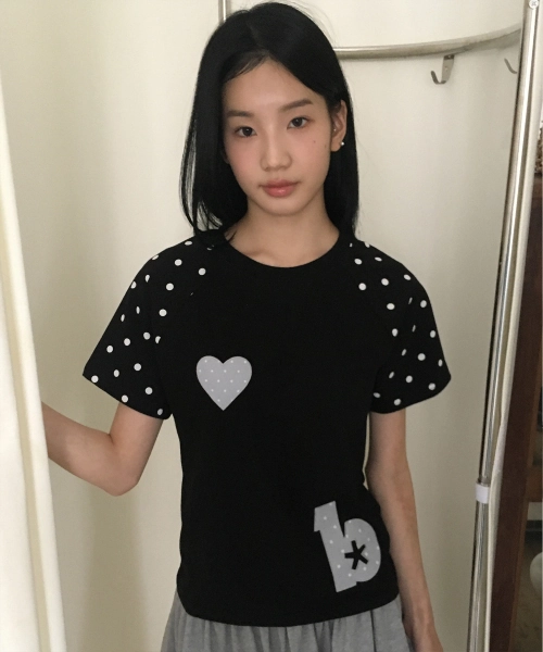 Angel Wing Slim Fit T-Shirt [Dot Black]