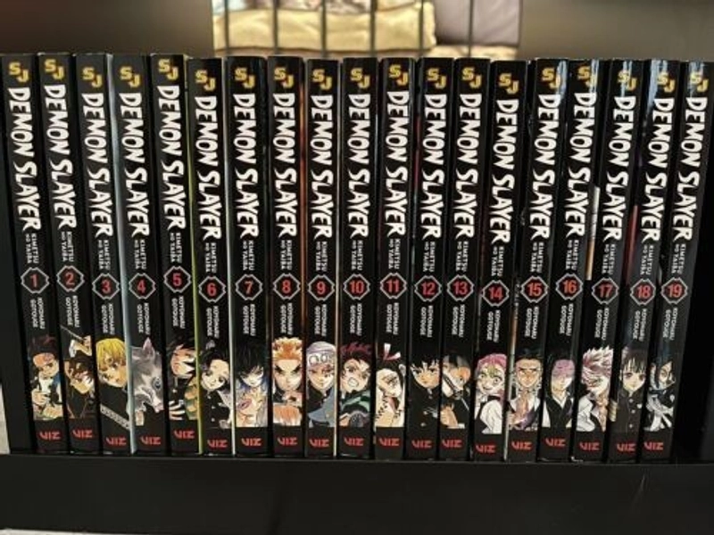 Demon Slayer Volume 1-23 (Lot)
