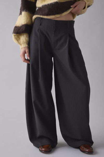 UO Noa Cocoon Pleated Wide Leg Trouser