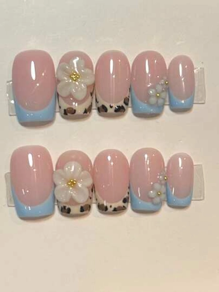 10pcs Summer Milky Blue Leopard Floral French Manicure 3D Handpainted Floral Design, Elegant Minimalist Cute Full Coverage French Square Medium Length, Glossy Finish Blue French Manicure, European & American Style Summer Nails, Cute Spring Nails, Duck Mouth Shape, Elegant Minimalist Resort Style, 3D Carved Floral Elegant Nails, Cute Baddie Nails, Suitable For Women And Girls For Daily And Party Wear, Full Coverage Press-On Nails Long