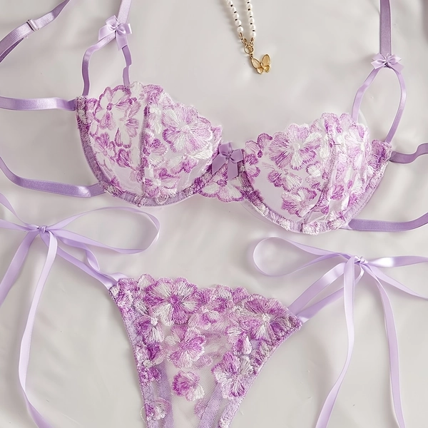 European and American Style Thin Embroidered Sheer Lace Bra Set