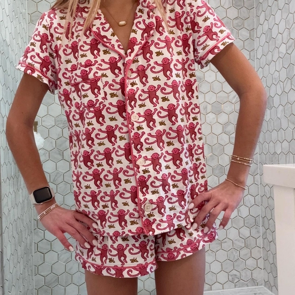 roller rabbit pink monkey pjs
size xs
great...