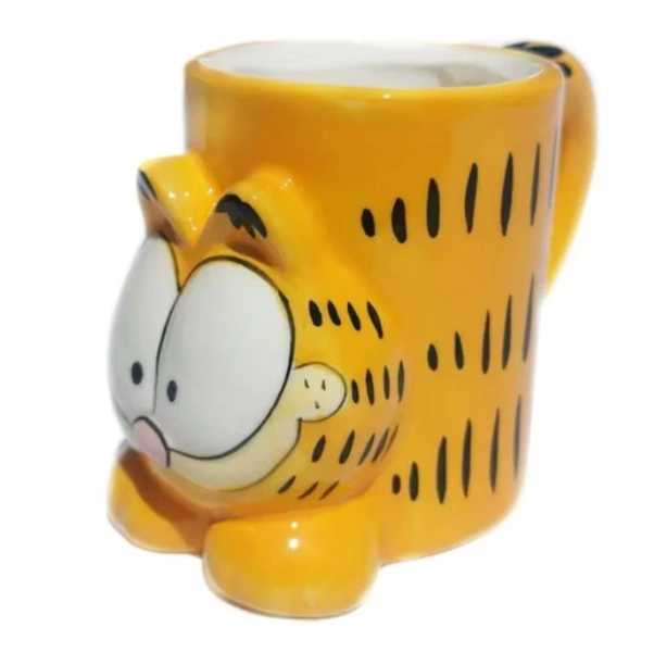 Taza Garfield 3D
