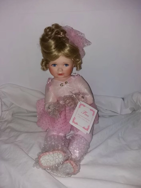 'Tina' Ballerina Porcelain Collector Doll by The Hamilton Collection 1994
