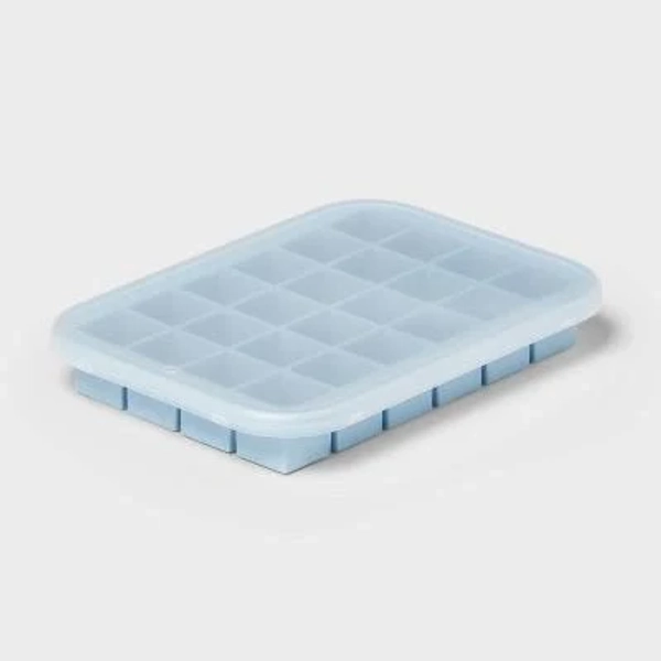 Room Essentials Silicone Cube Ice Tray with Lid