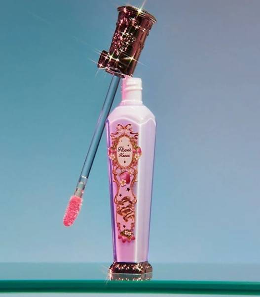 Violet Strawberry Rococo Glowy Lip Gloss