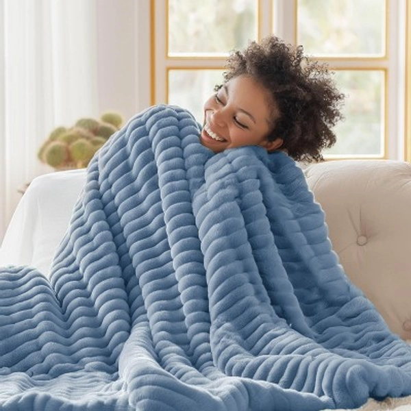 Bedsure Fall Throw Blanket for Couch - GentleSoft Cozy Soft Blankets for Women, Cute Small Throws for Girls, CRYSTAL PINK, 50x60 Inches