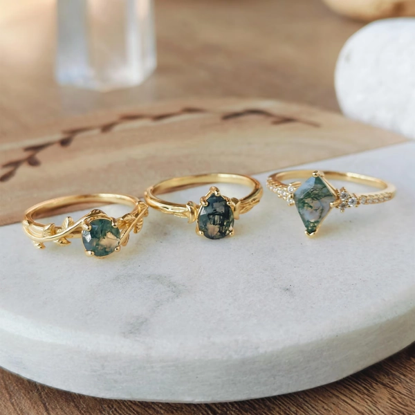 Dainty Real Moss Agate Ring 925 Silver Birthstone Ring Healing Crystal Ring Gemstone Jewelry Birthday Gift for Her Mom Wife Friend Daughter