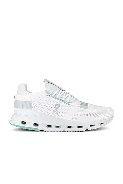 On Cloudnova Sneaker in Grey - size 11