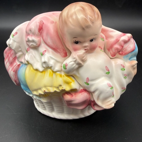 Napcoware Japan Ceramic Baby Girl Laundry Basket Planter Vtg 50s MCM C5575 Pink
