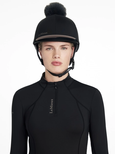 Classique Pom Hat Silk Black One Size