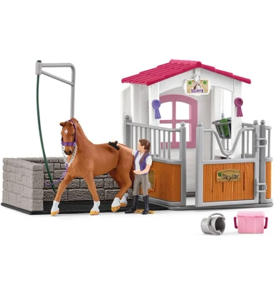 Schleich Horse Club Wash Station with Horse Stall