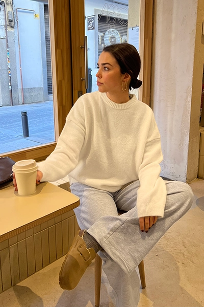 Crew neck sweater