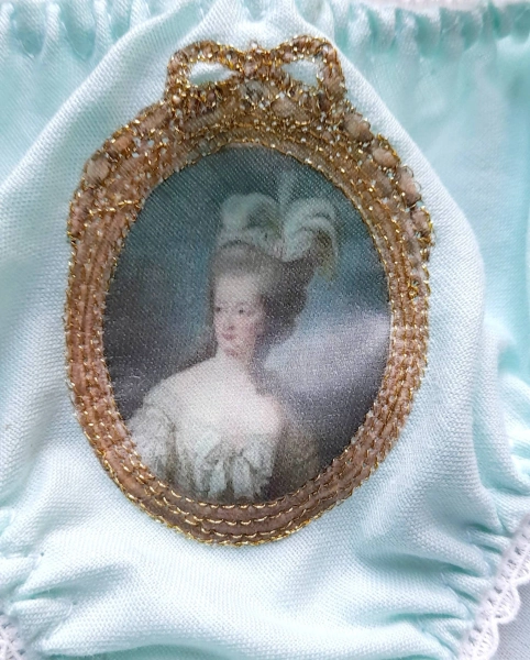 Marie Antoinette - Embroidered Cotton knickers