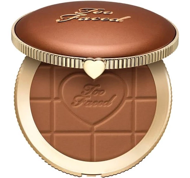 Too Faced Chocolate Soleil Blurring Matte Bronzer