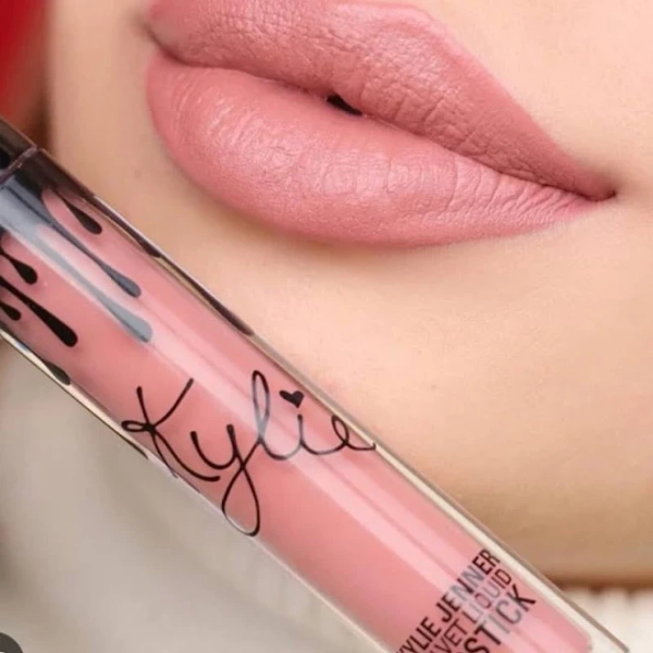 Kylie Cosmetics New Velvet Liquid Lipstick