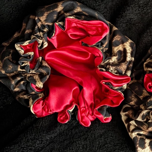 Latto inspired Bonnet Handmade #hairaccessories

red...