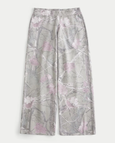 Camo Baggy Sweatpants